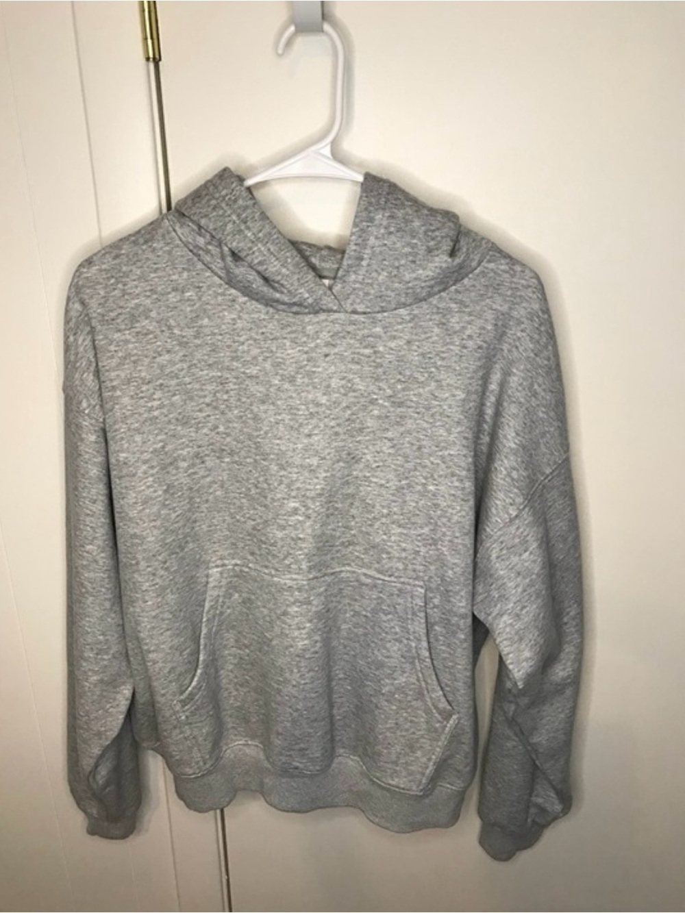 Fabletics Womens Heather Gray Crewneck Hoodie
